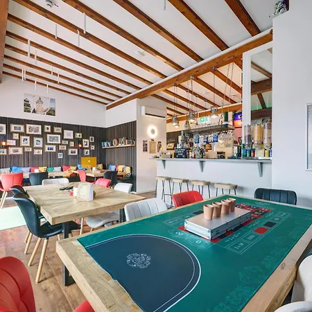 Hostel Mannheim אכסניה *